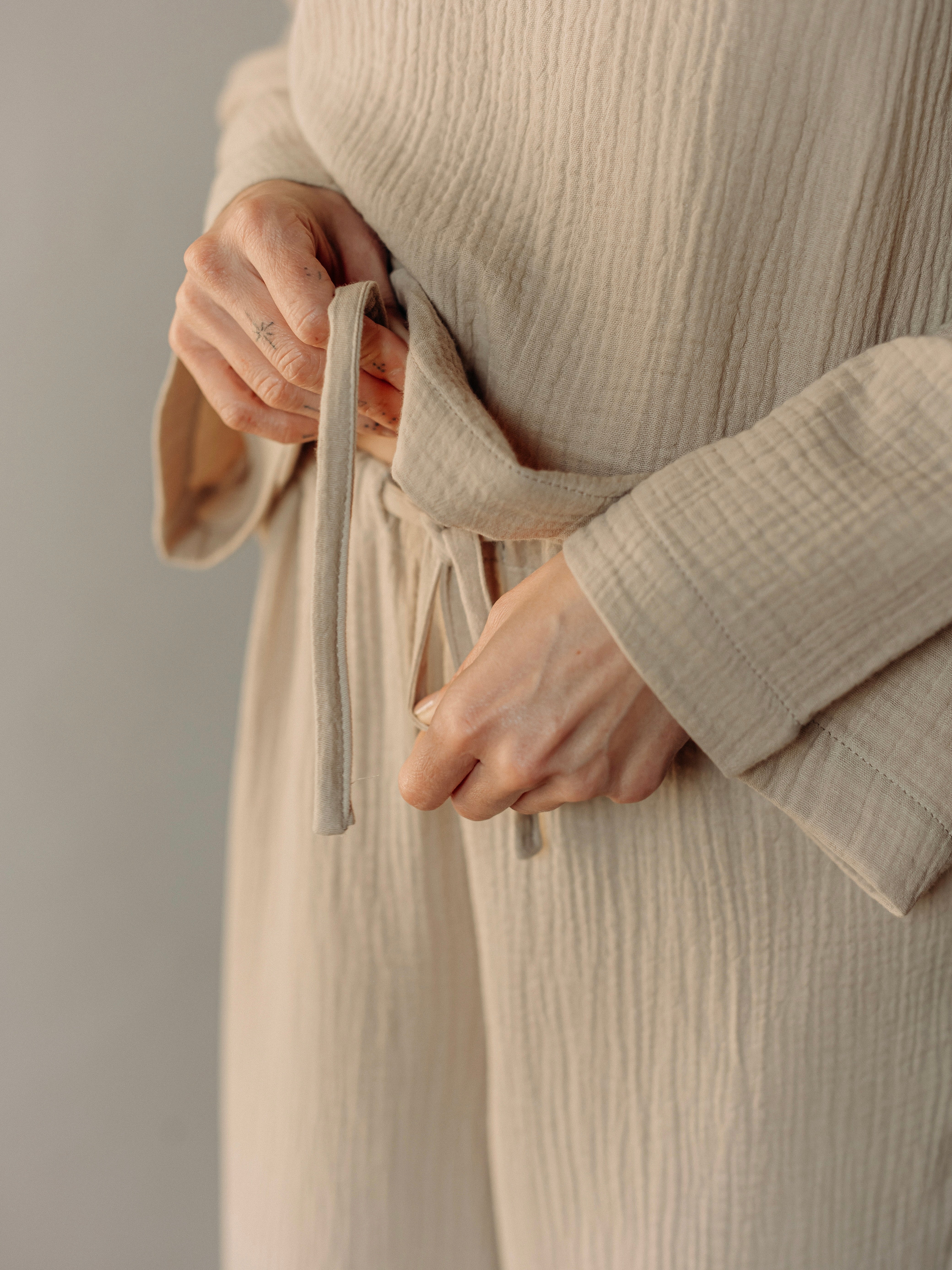 Штани жіночі з мусліну Leglo Greige