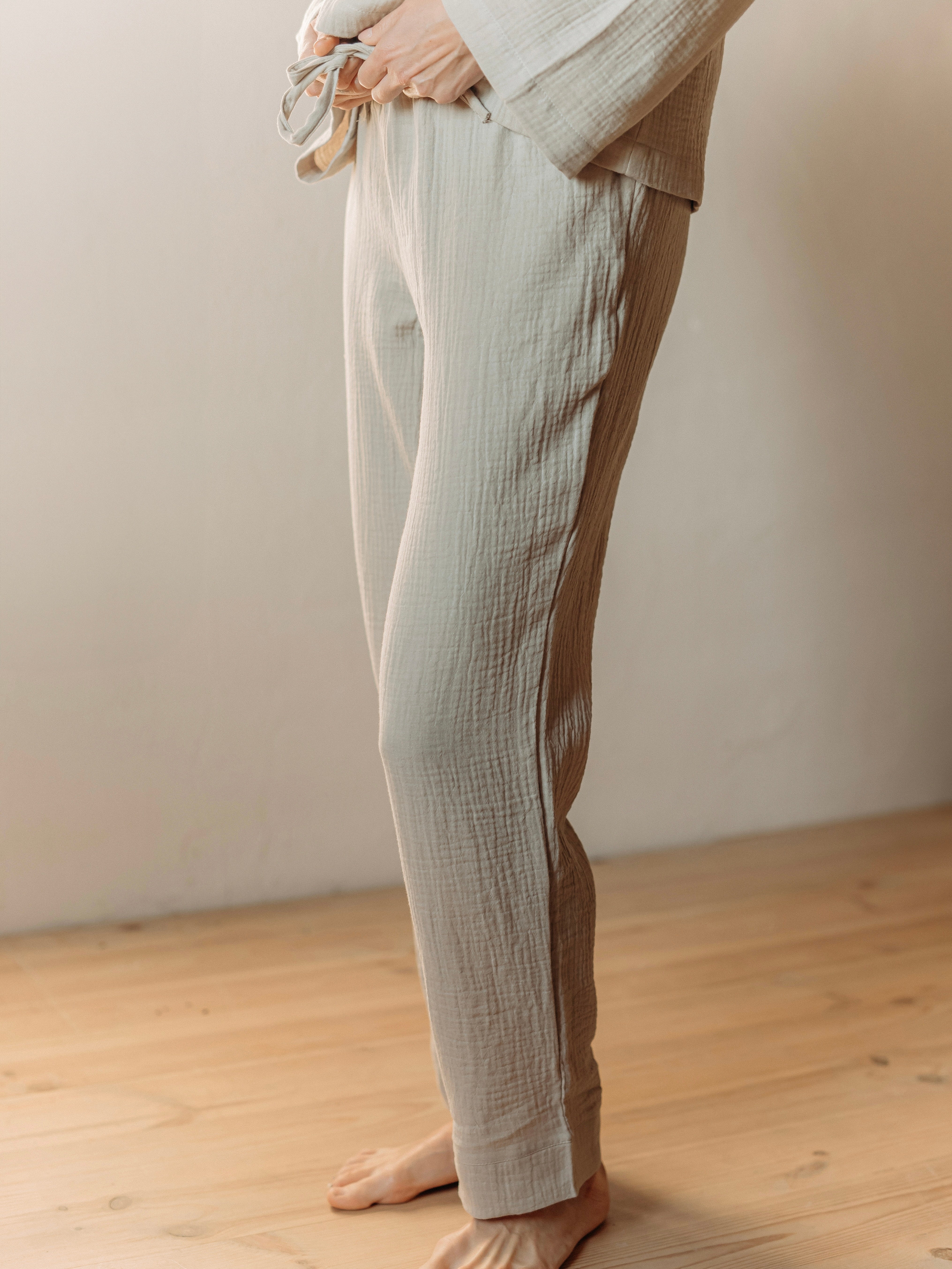 Штани жіночі з мусліну Leglo Cloud