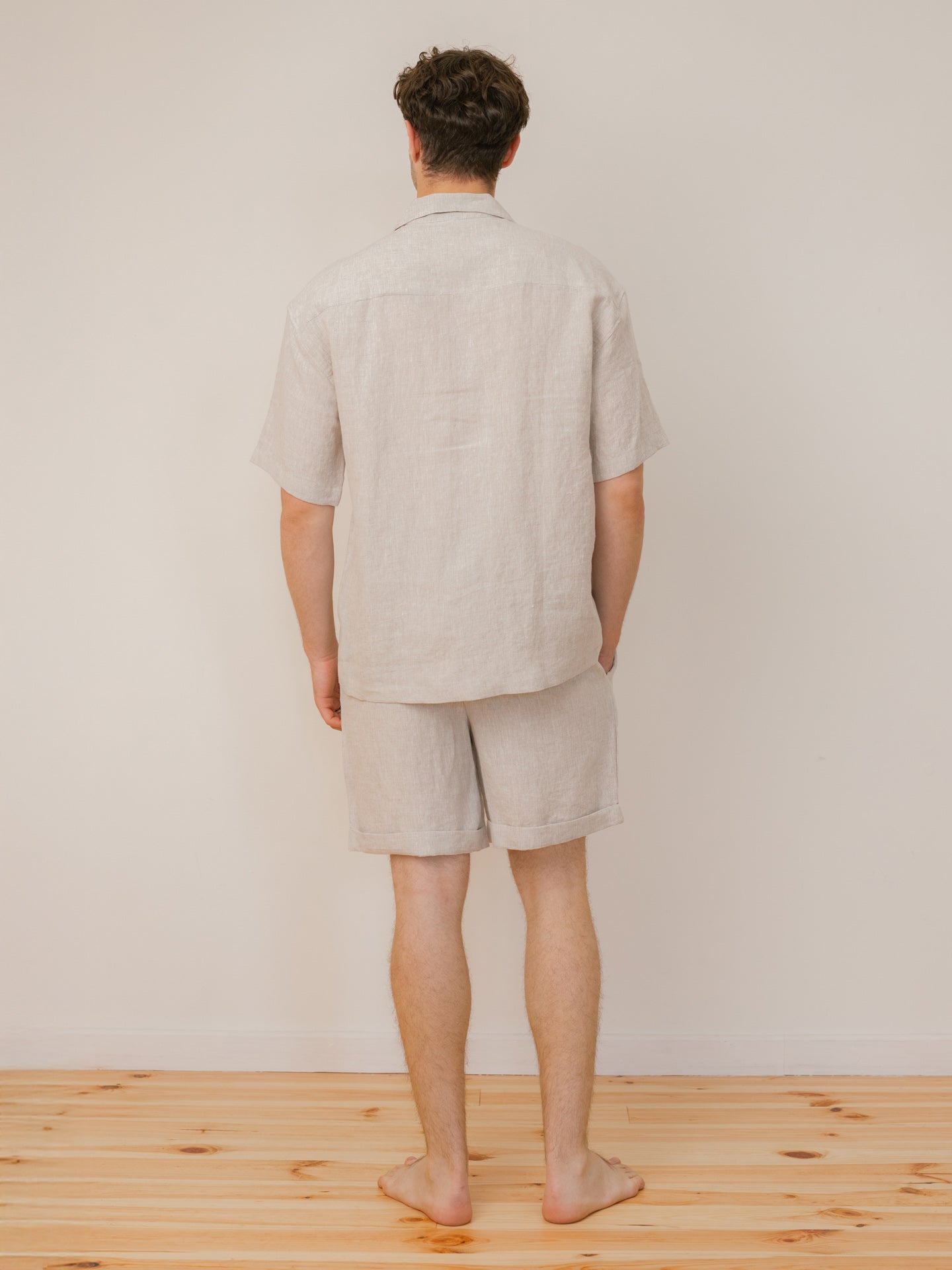 Чоловічий лляний костюм з шортами Leglo Ivory