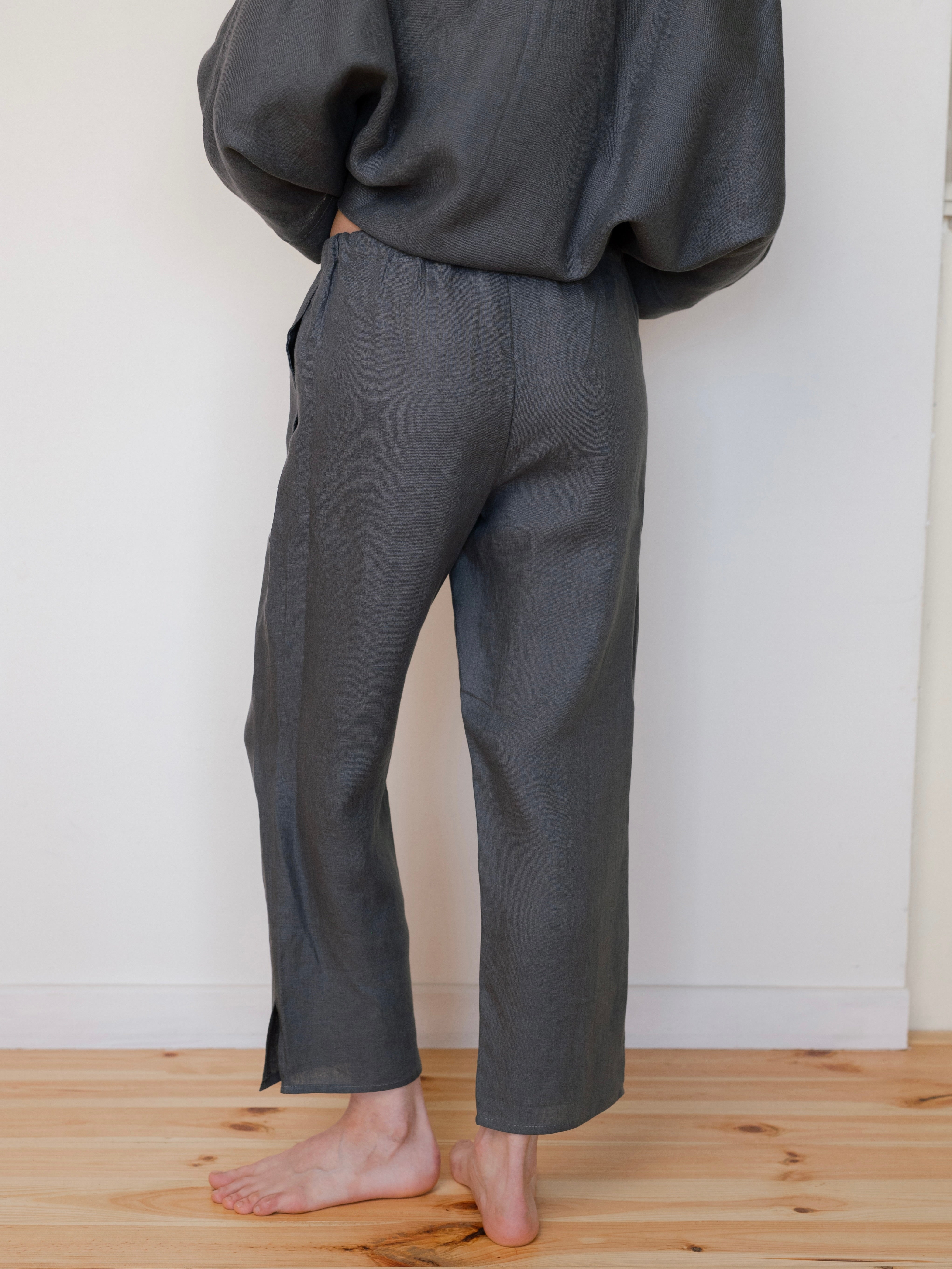 Костюм жіночий з льону Leglo Thunder