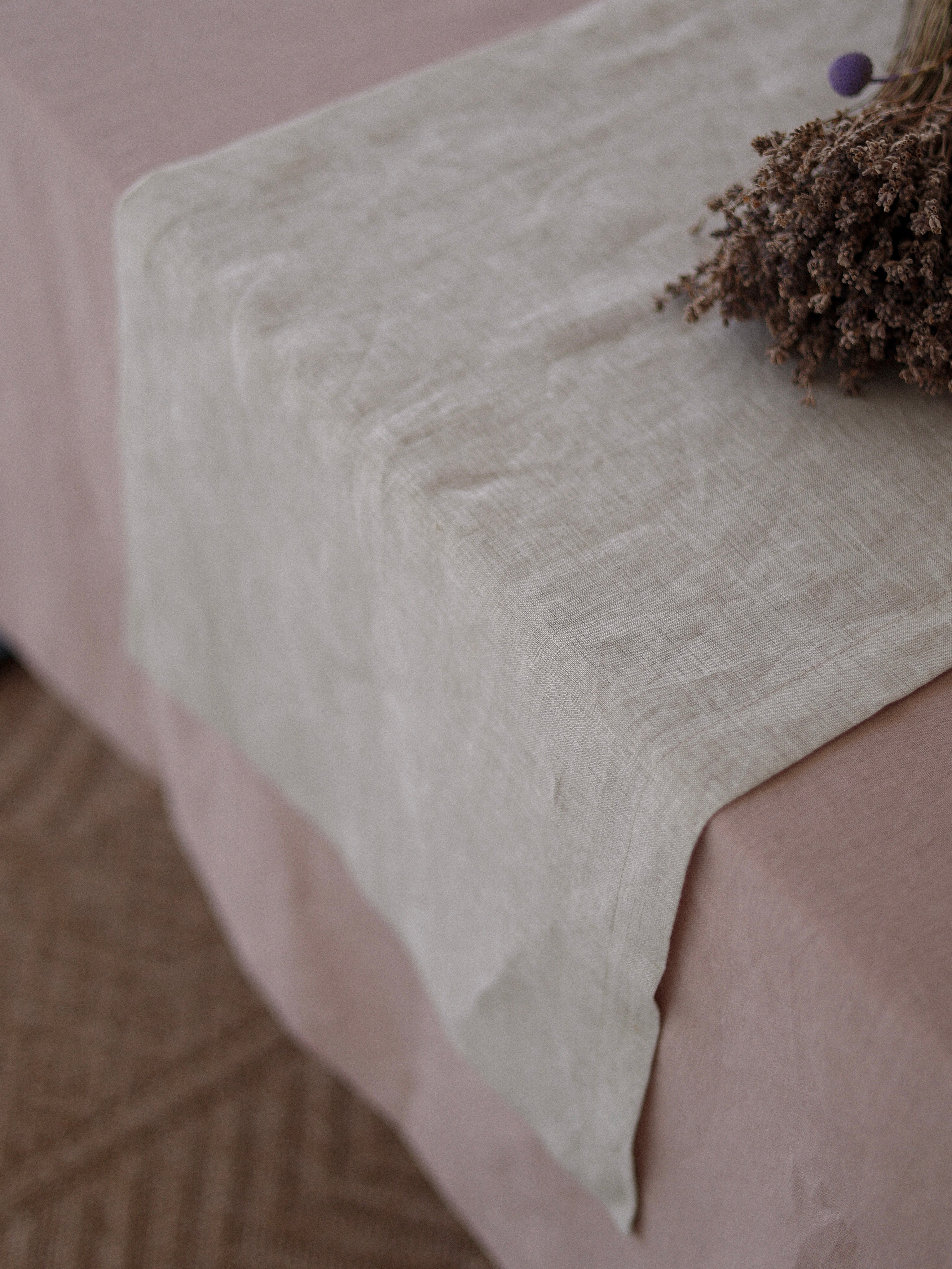 Ранер з вареного льону Leglo Ivory